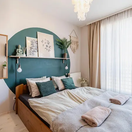 Lovely - Free Garage - Balcony דירה *