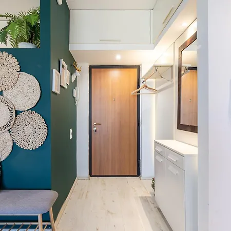 شقة Lovely - Free Garage - Balcony