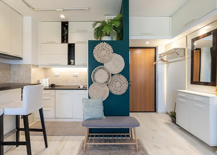 Lovely - Free Garage - Balcony Apartment Budapest